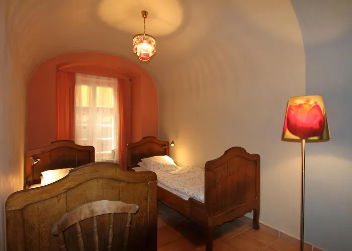 1 Bed Flat - Sleeps 3 - Pets - Wifi Prague