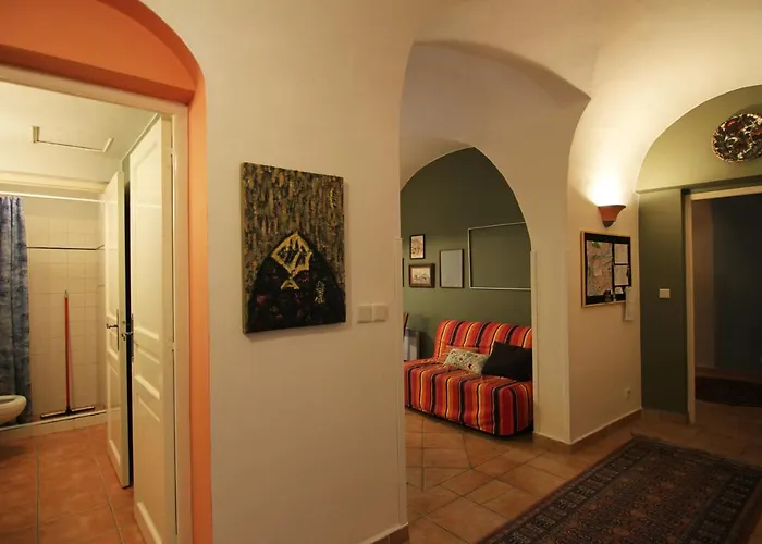 1 Bed Flat - Sleeps 3 - Pets - Wifi